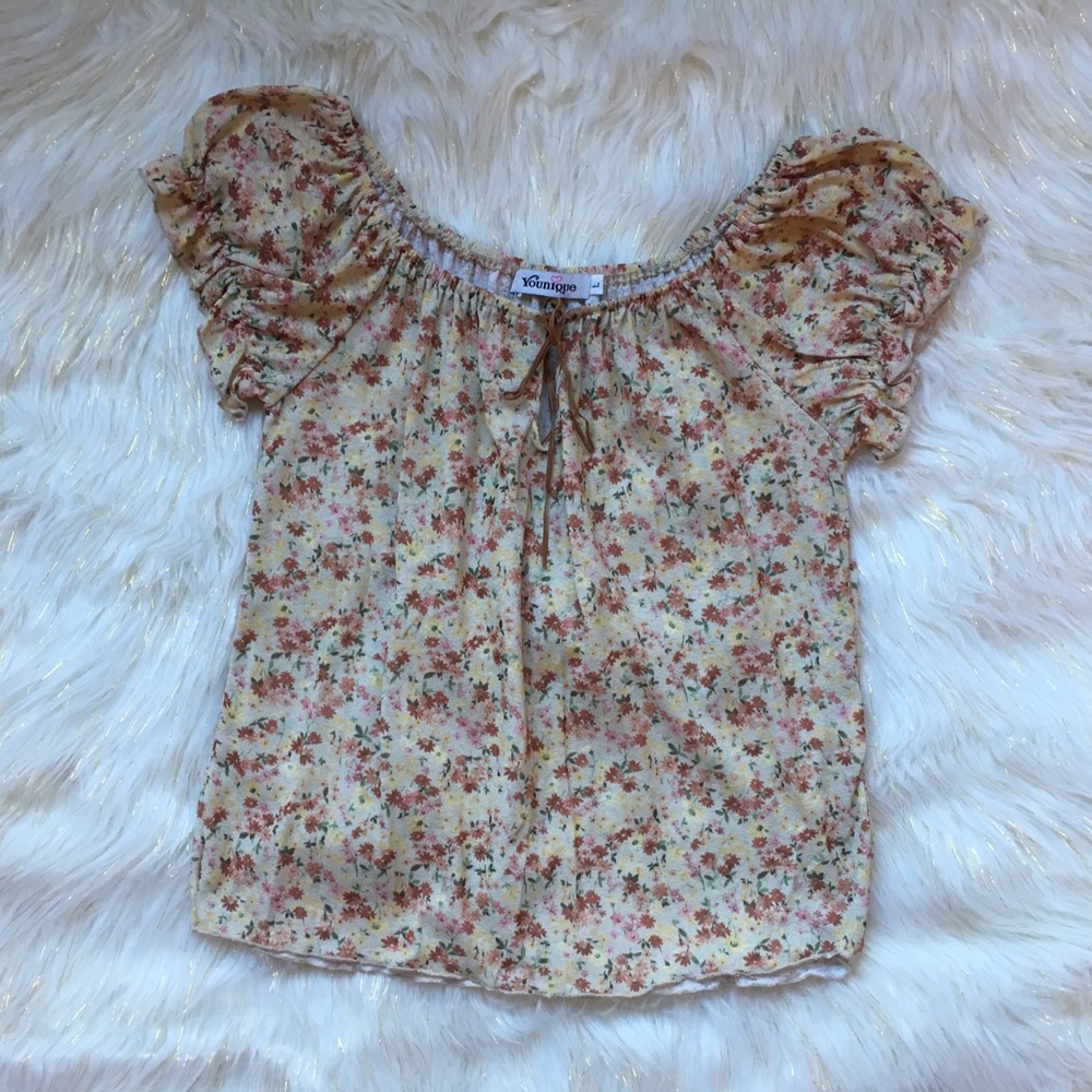 Younigue Off the Shoulder Floral Top